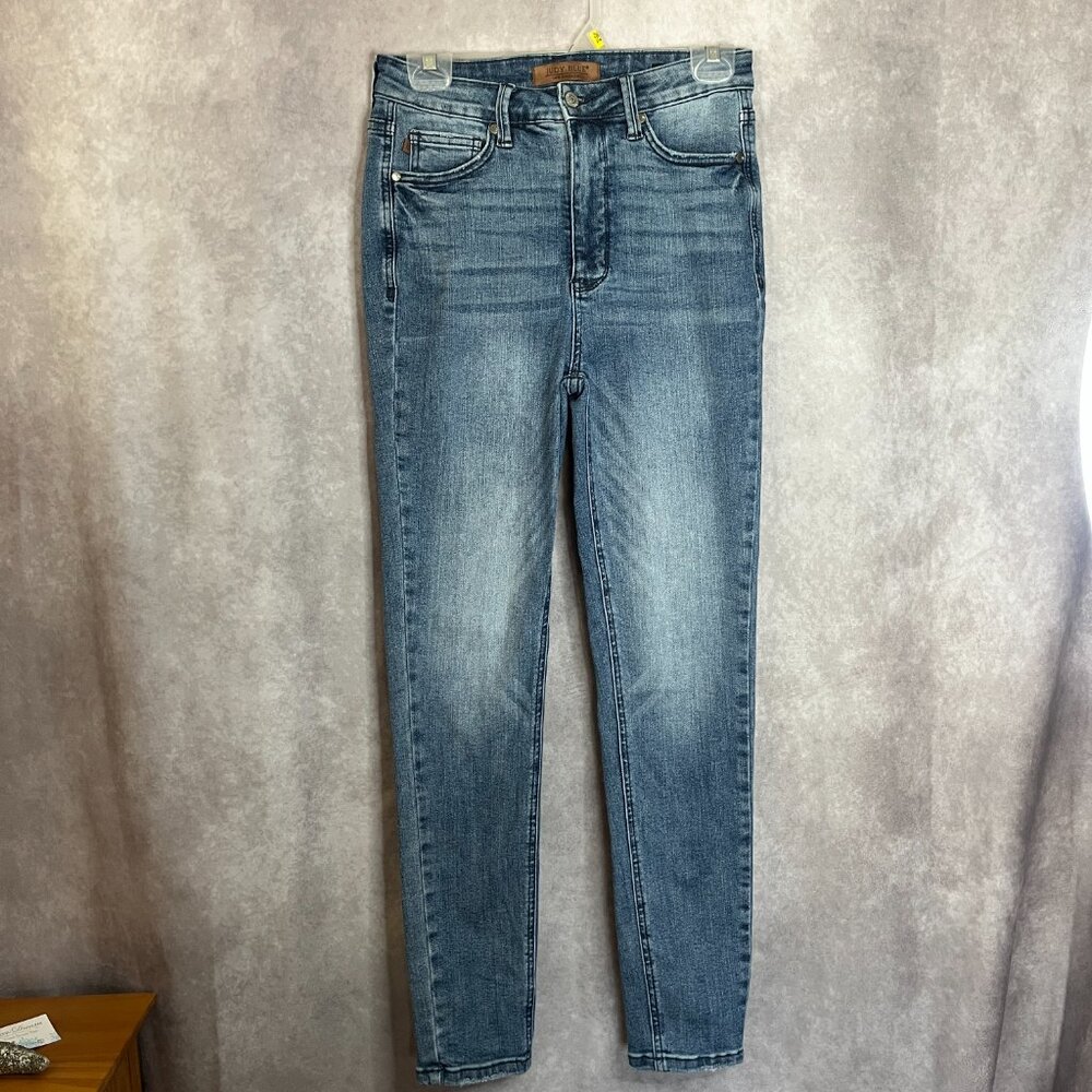 Women's Judy Blue High Rise Jeans size 5 - Picture 2 of 9